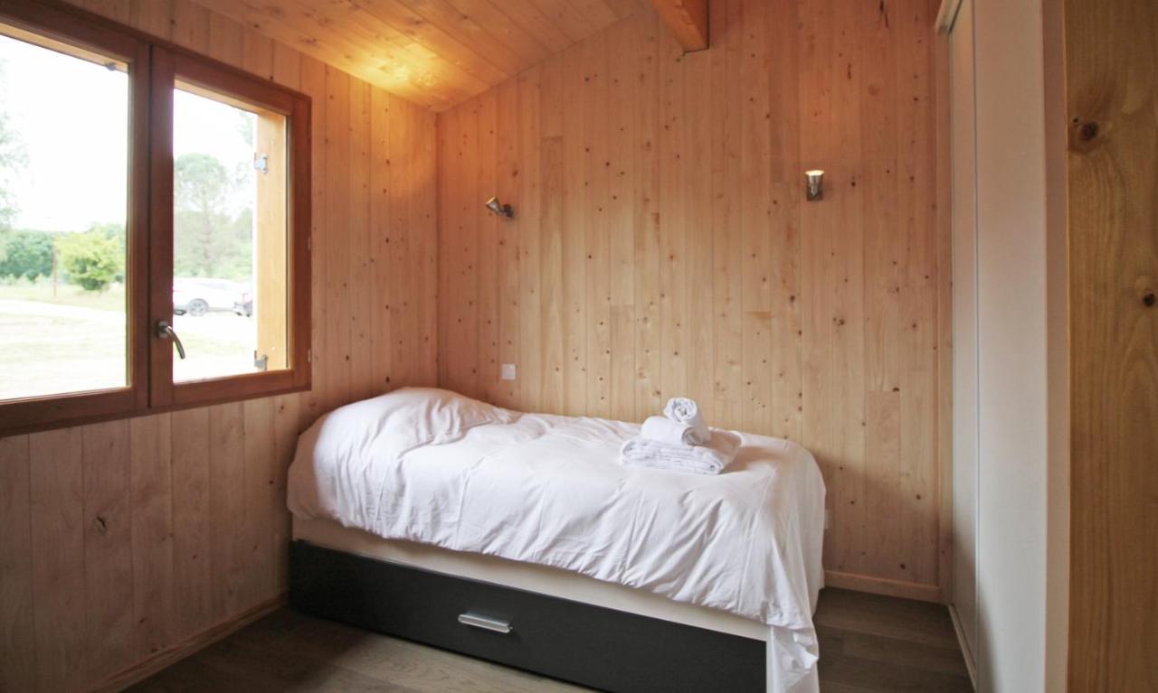 Les Chalets Montrejeau Bagian luar foto