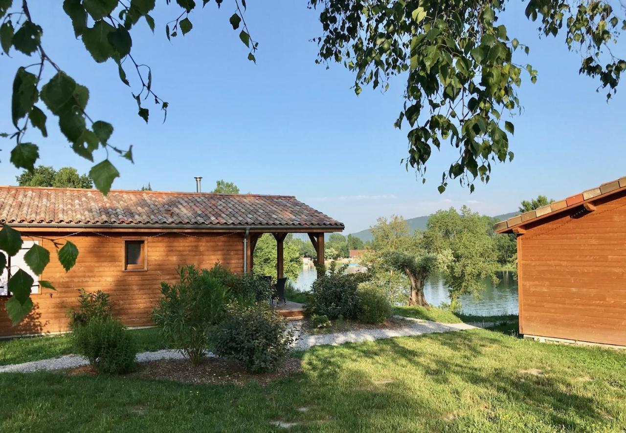 Les Chalets Montrejeau Bagian luar foto